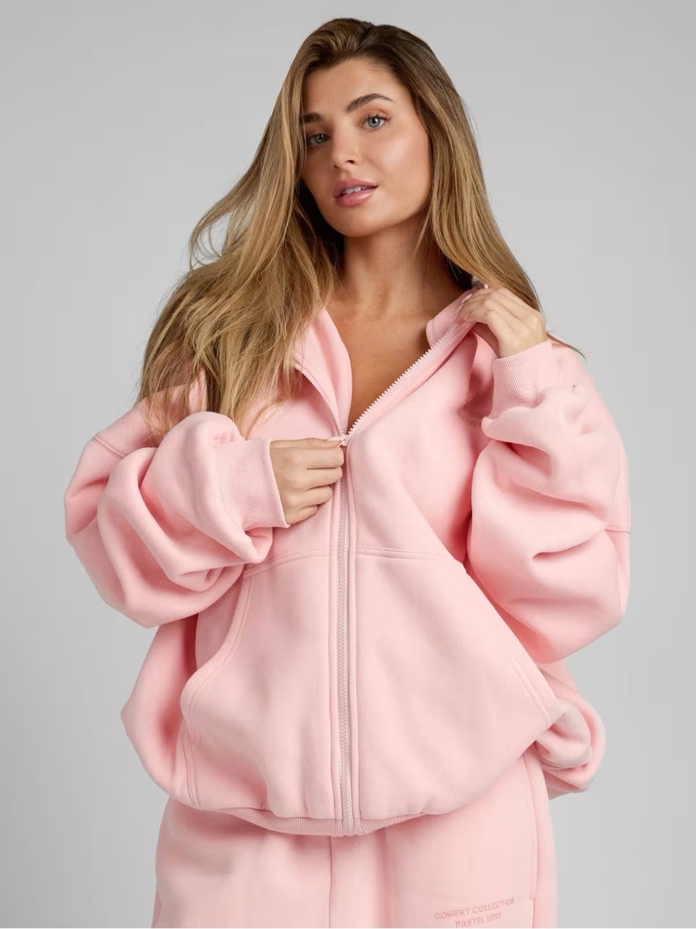 Comfrt Pastel Zip Hoodie Bubblegum M